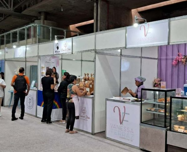 Ex-alunos do Senac se destacam como empreendedores na 1ª Feira de Confeitaria